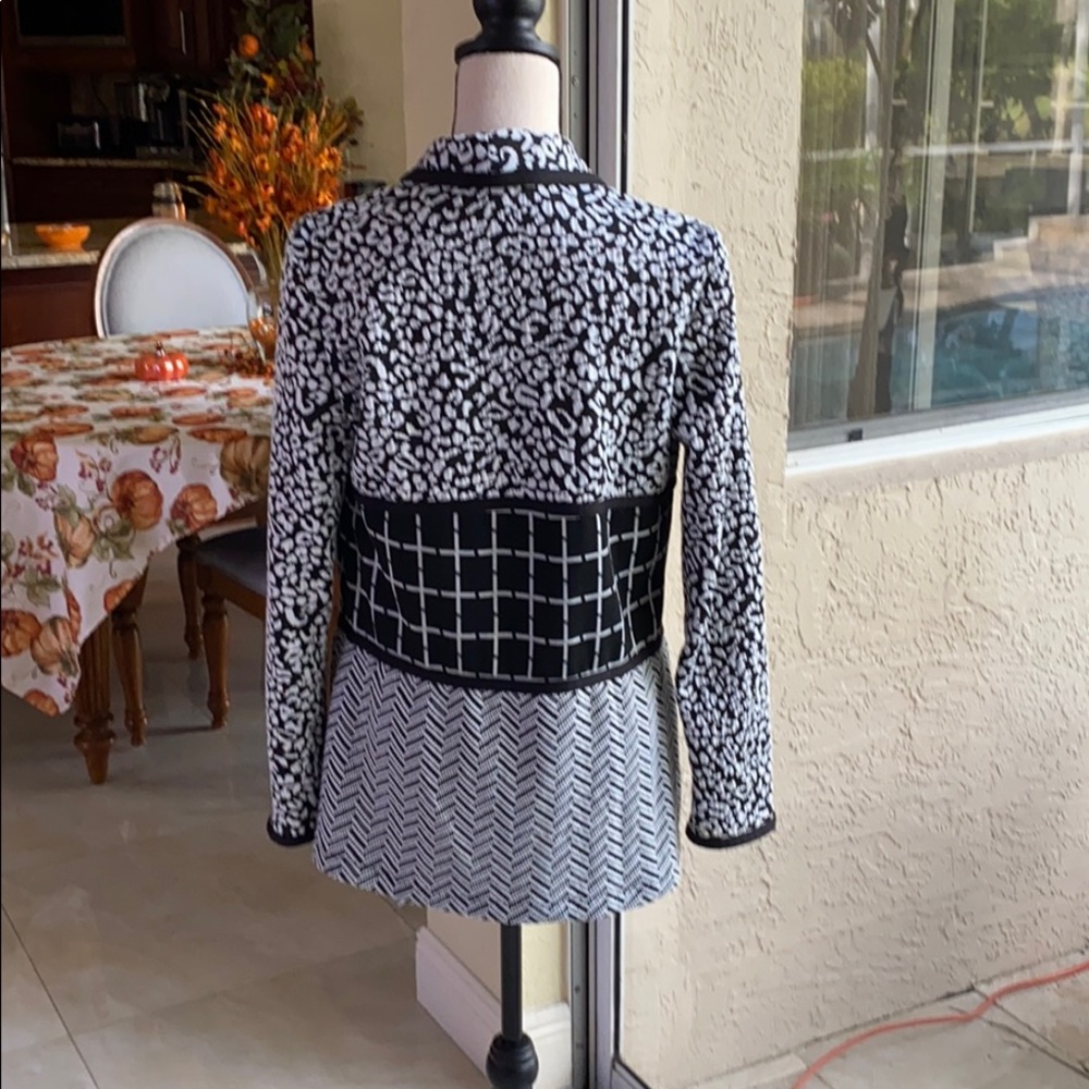 NY Collection Jacket - Picture 4 of 8